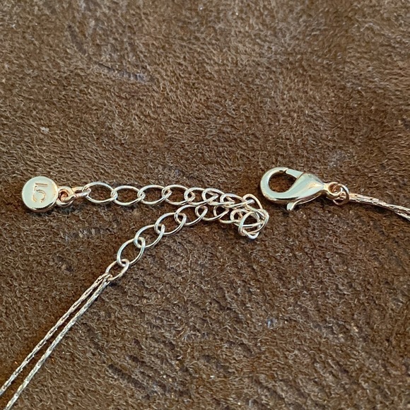 LC faux rose gold and faux pearl double chain 16” - 19” - Picture 2 of 3